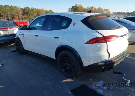 2025 Maserati Grecale Modena z USA, uszkodzony, nr VIN ZN6PMDBA9S7461190